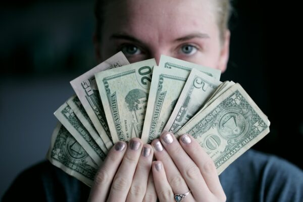 Earn passive income with affiliate marketing