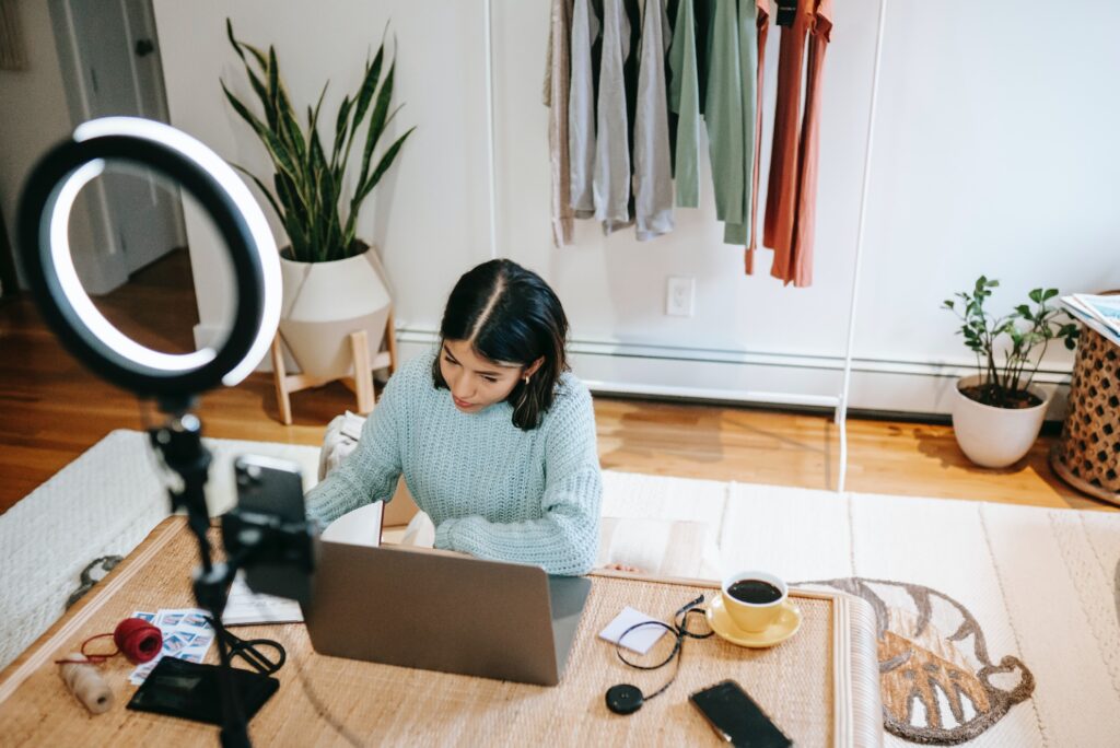 10 affiliate marketing strategies guaranteed to help fashion designers smash it in 2025