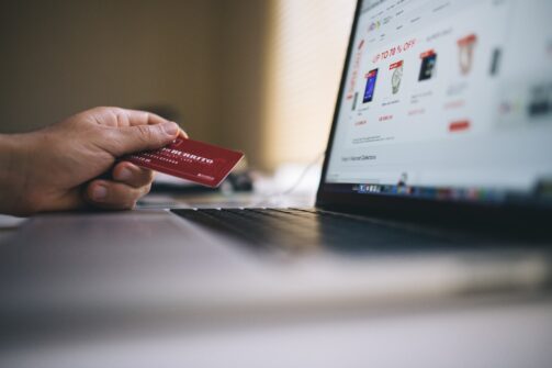 Paying for online shopping with card